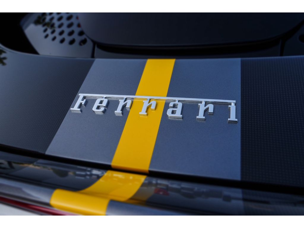 Ferrari SF90 2022