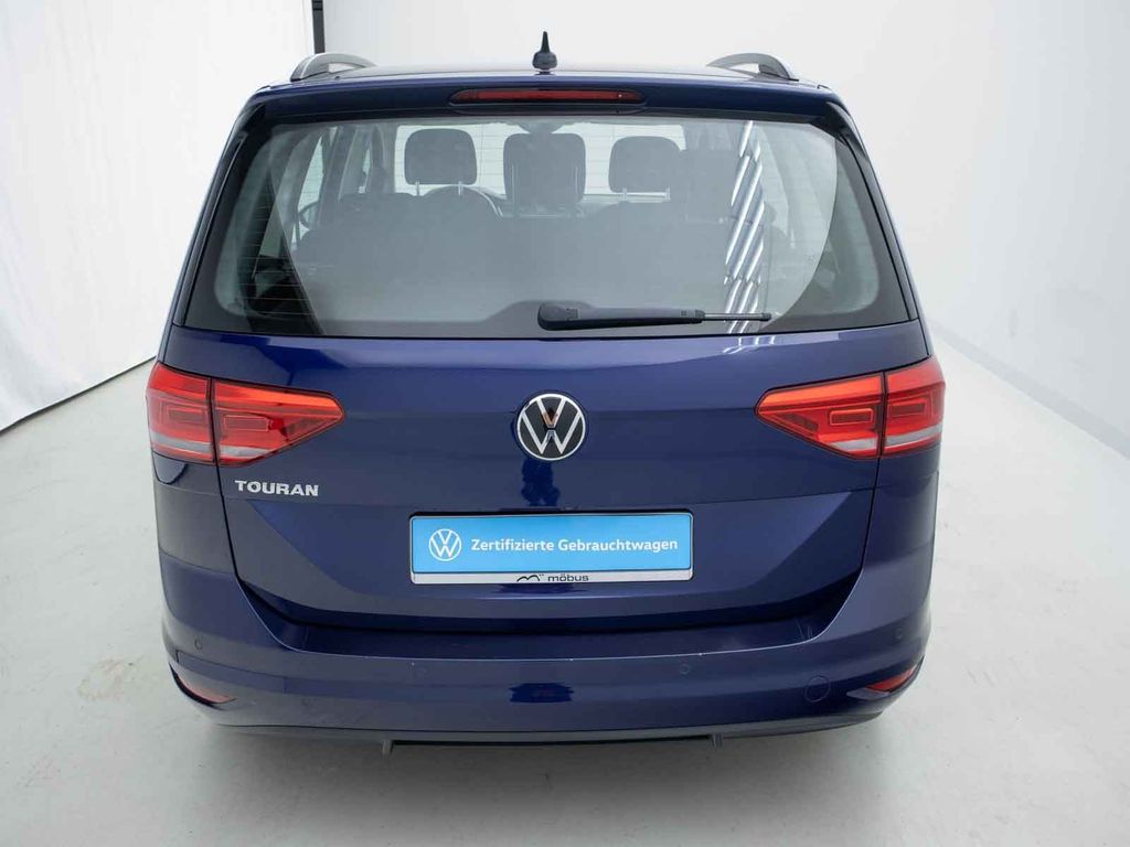 Volkswagen Touran 2021