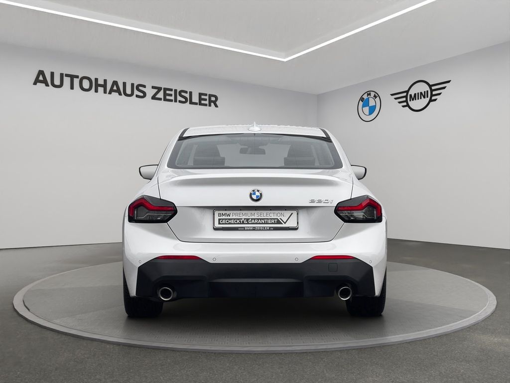 BMW 220 2022