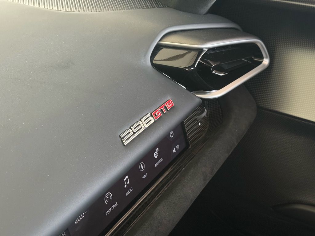 Ferrari 296 GTB 2024