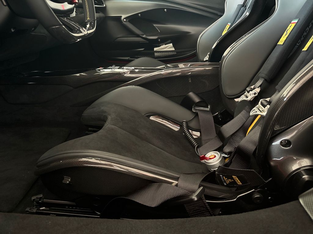 Ferrari 296 GTB 2024