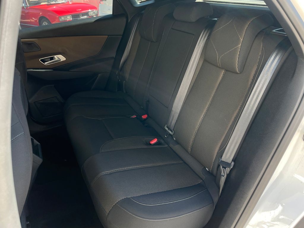 DS Automobiles DS7 (Crossback) 2021