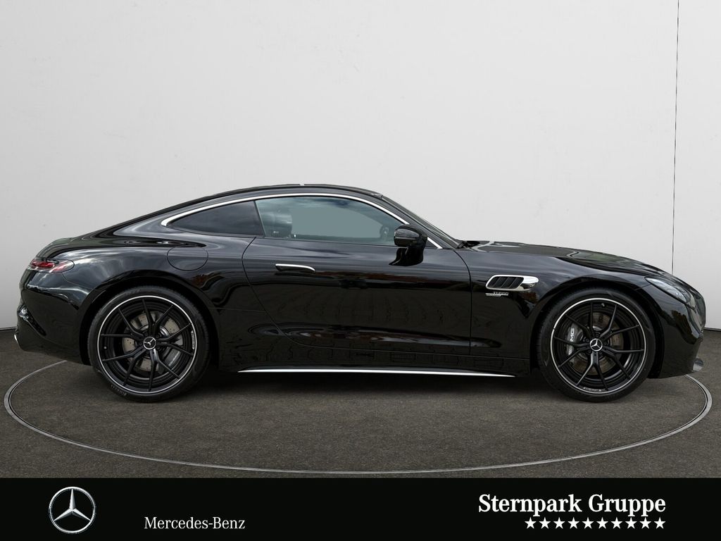 Mercedes-Benz AMG GT 2025