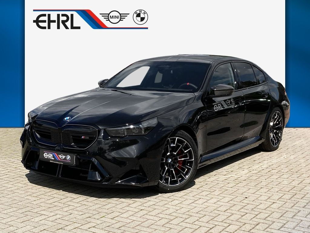 BMW M5 2025