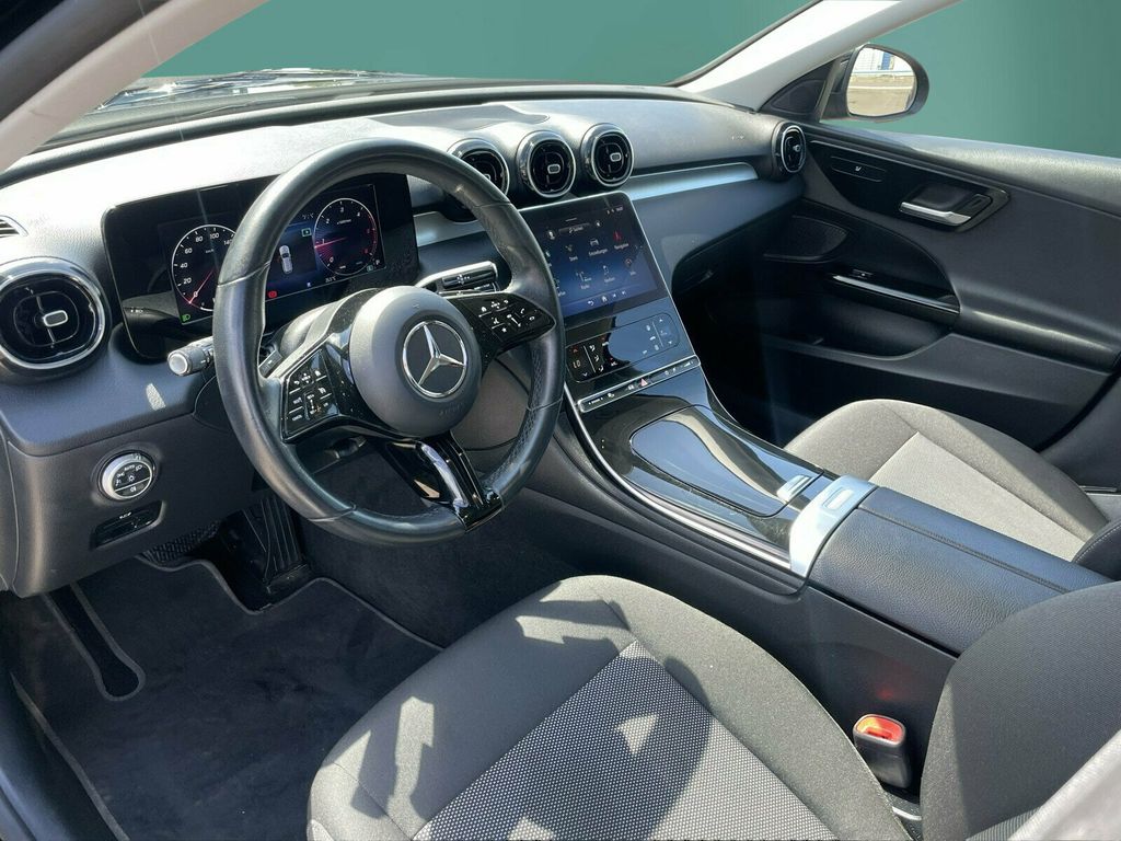 Mercedes-Benz C 200 2023