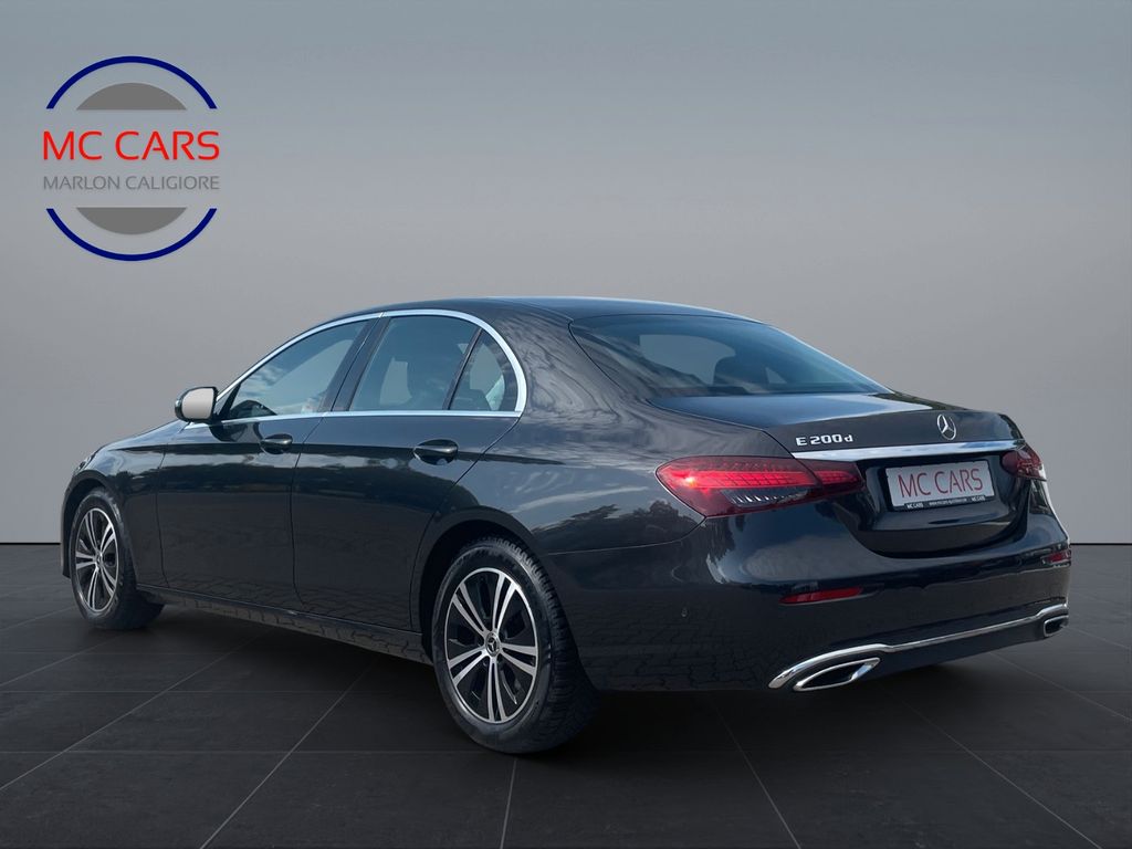 Mercedes-Benz E 200 2021