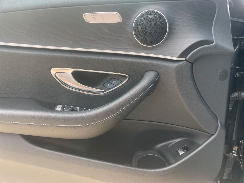 Mercedes-Benz E 200 2021