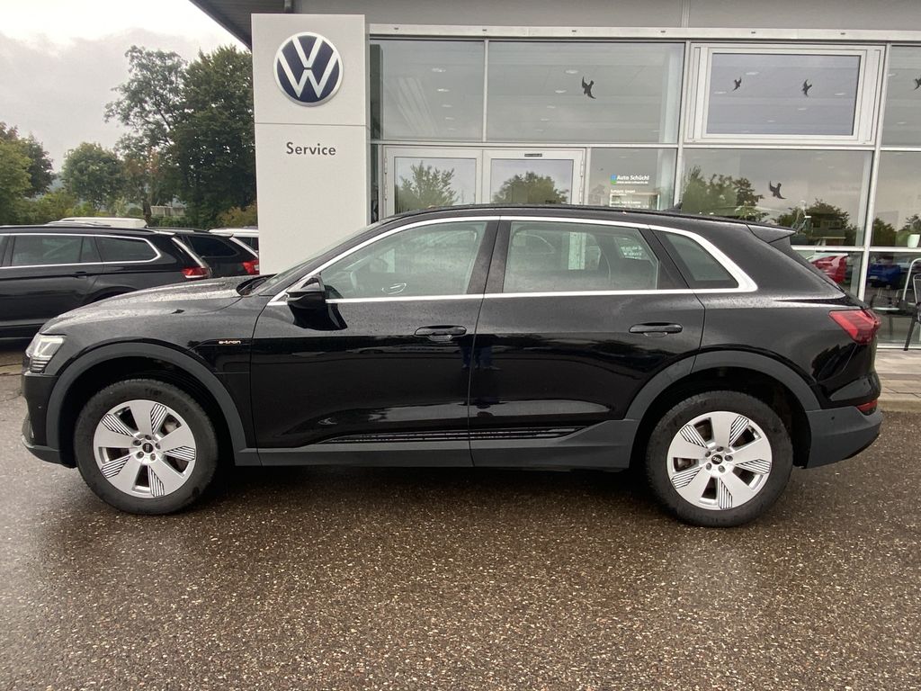 Audi e-tron 2022