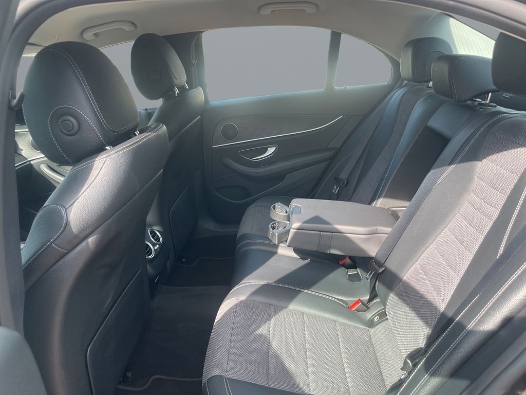 Mercedes-Benz E 200 2021