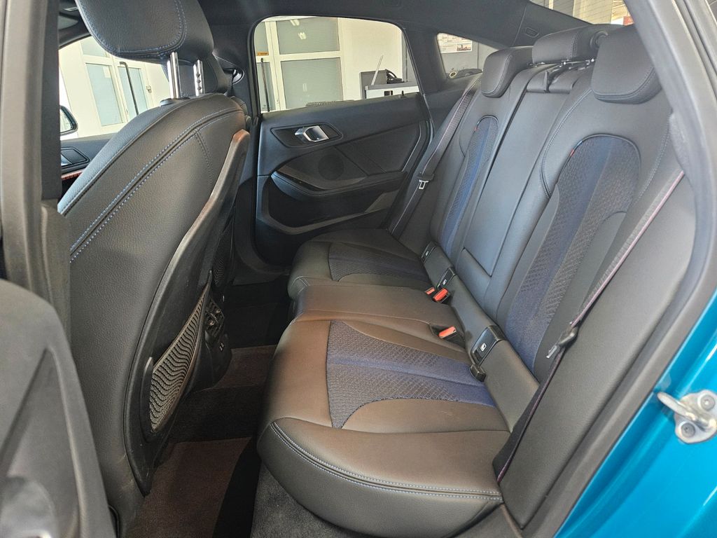 BMW 218 Gran Coupé 2023