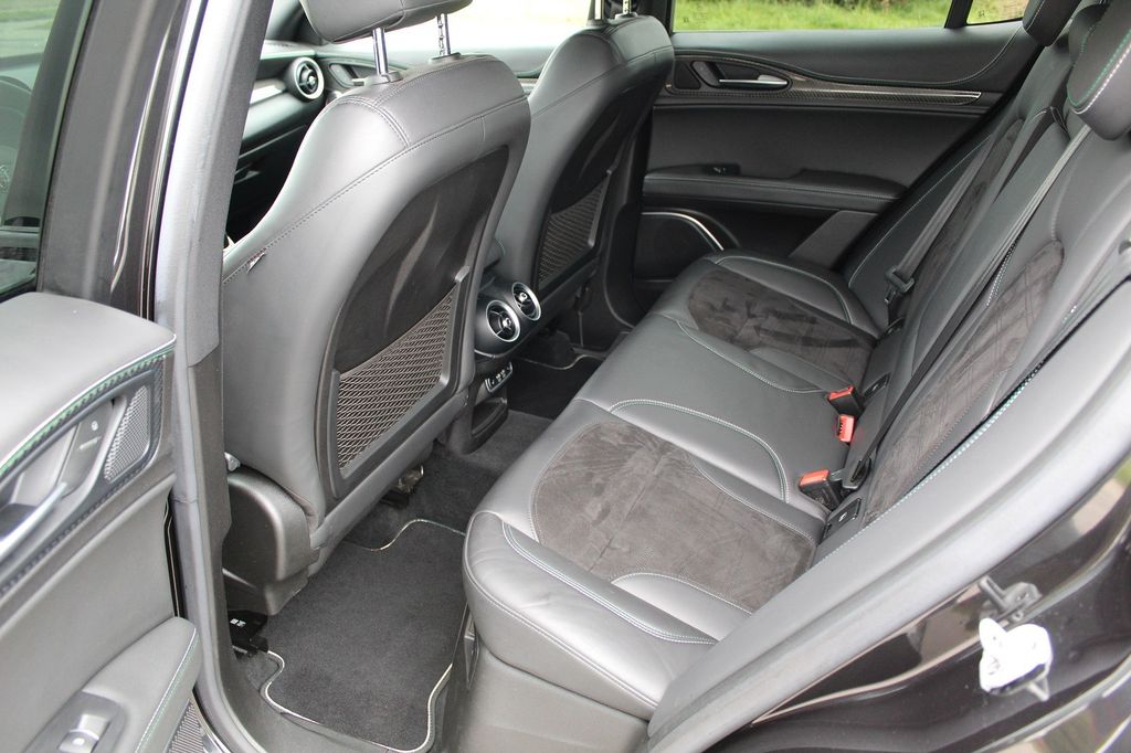 Alfa Romeo Stelvio 2020