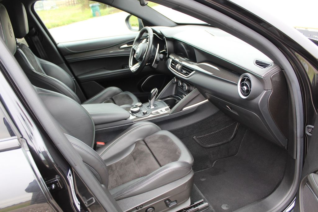 Alfa Romeo Stelvio 2020