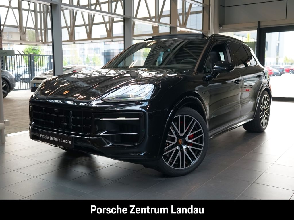 Porsche Cayenne 2025