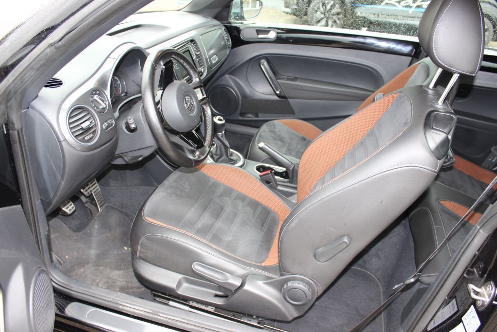 Volkswagen Beetle 2017