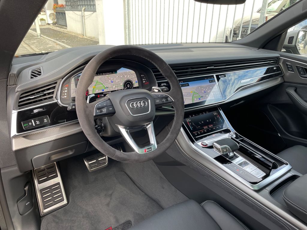 Audi RSQ8 2025