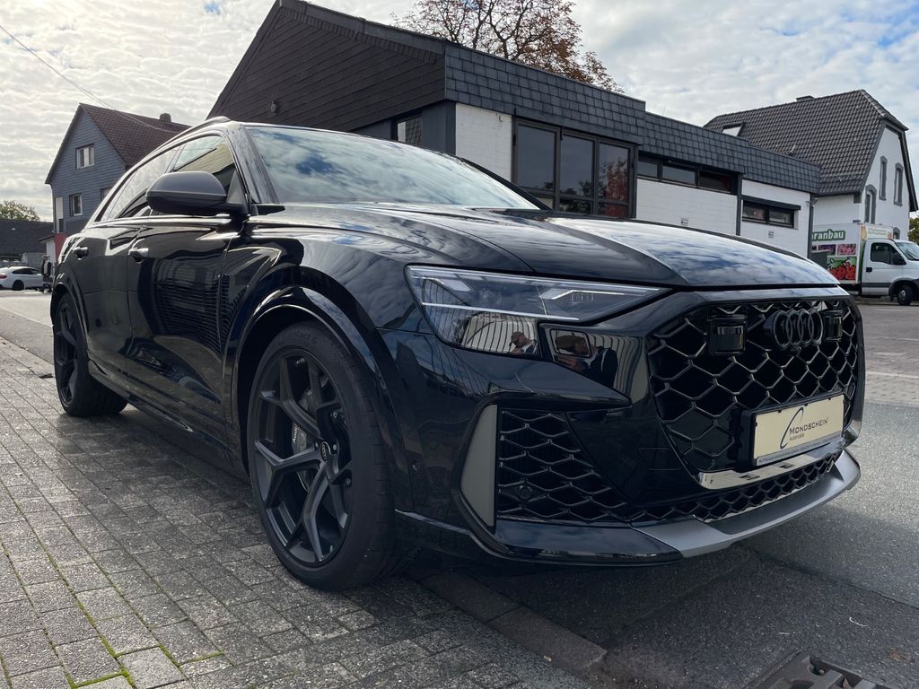 Audi RSQ8 2025