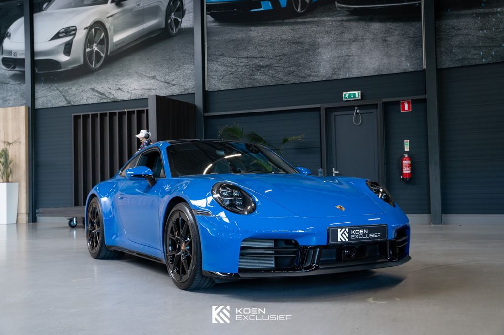 Porsche 992 2024