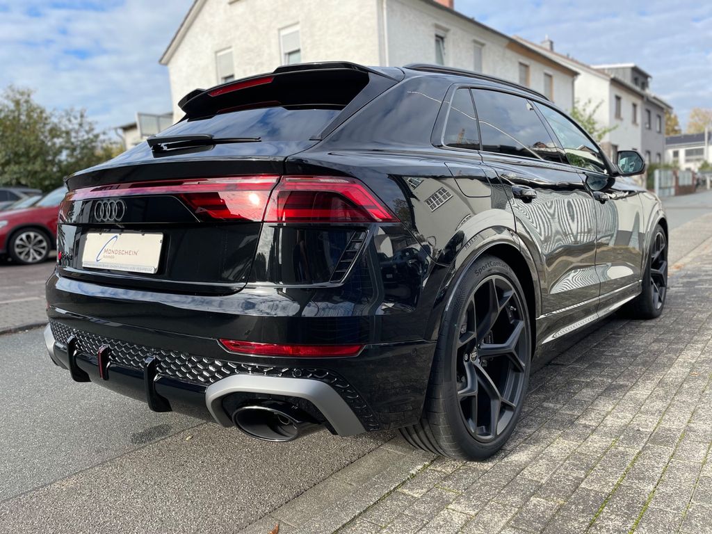 Audi RSQ8 2025