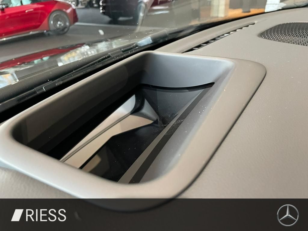 Mercedes-Benz CLA 350 2025