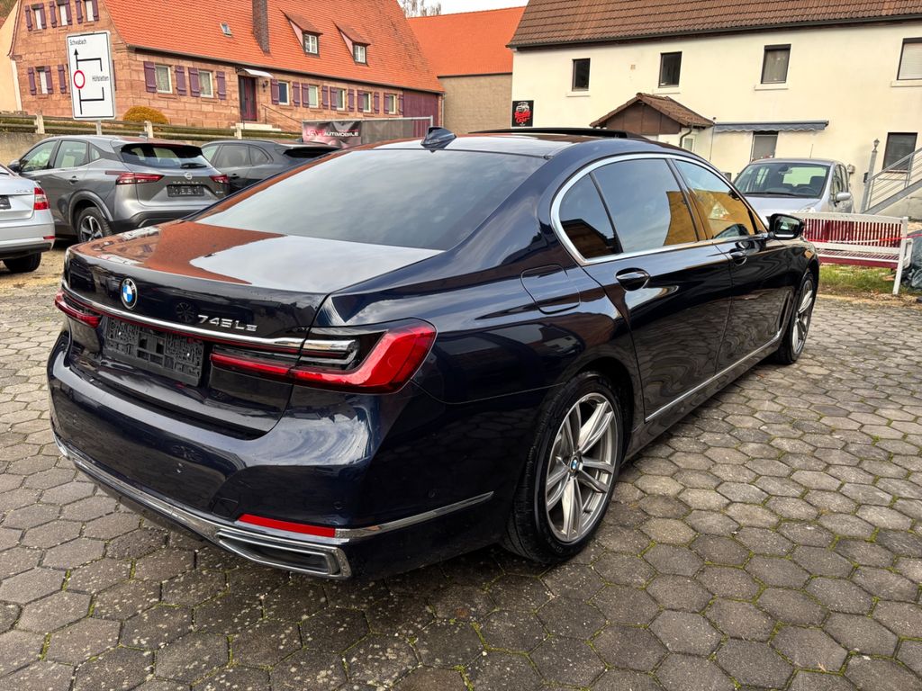 BMW 745 2019