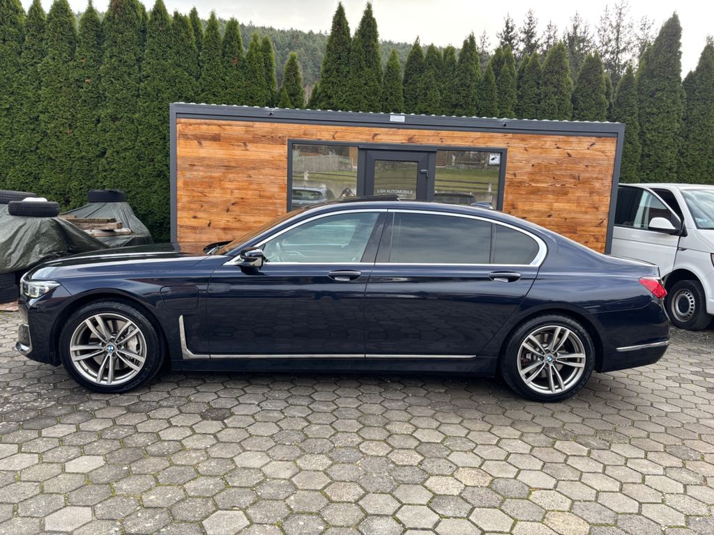 BMW 745 2019