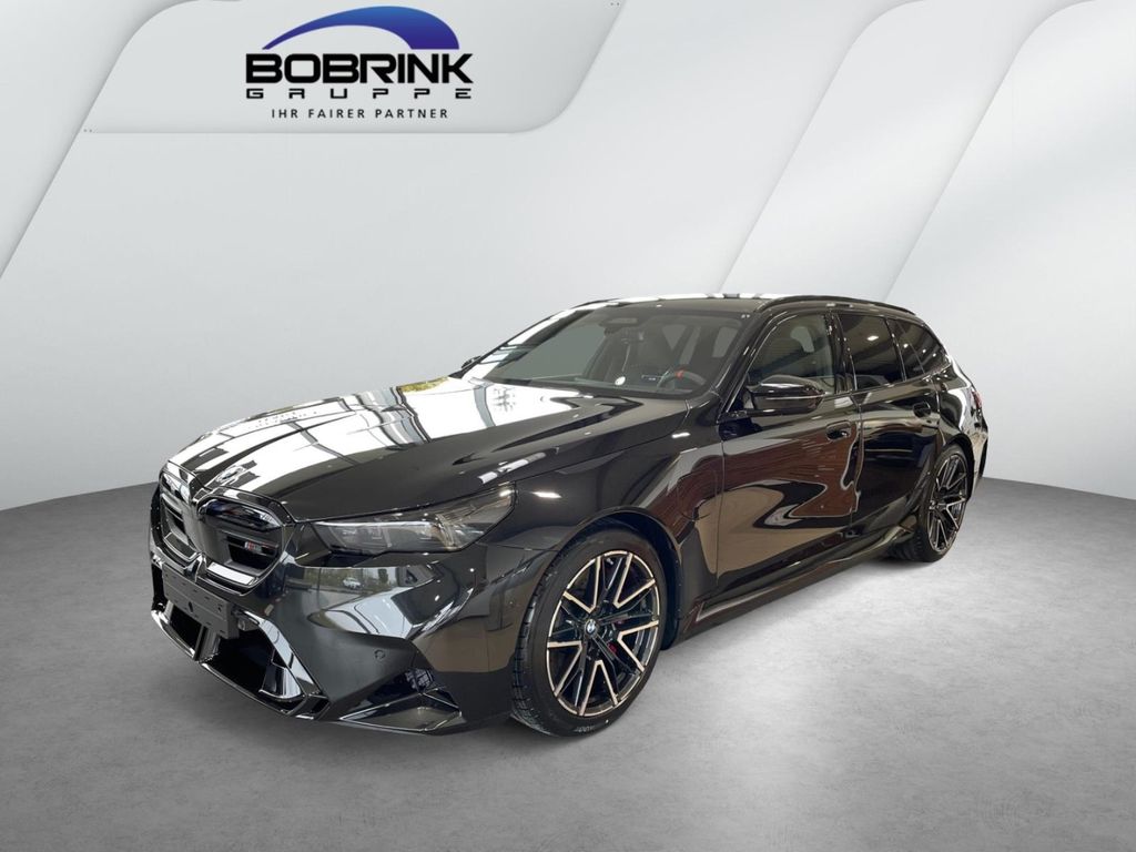 BMW M5 2025