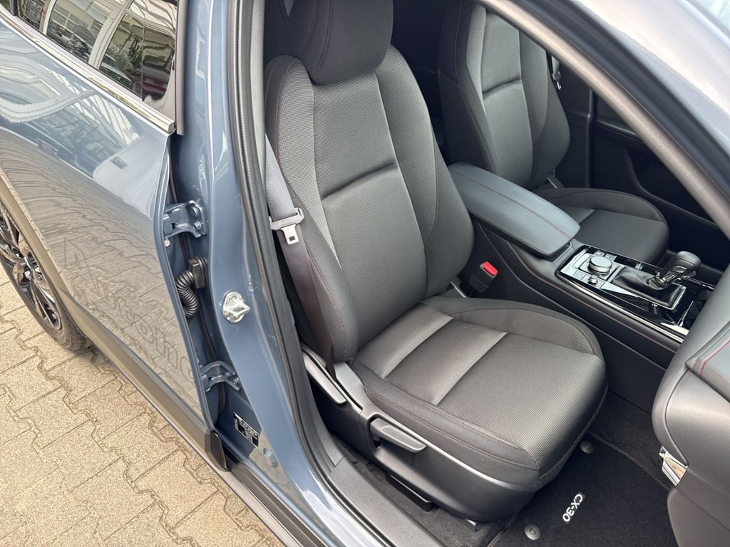 Mazda CX-30 2025