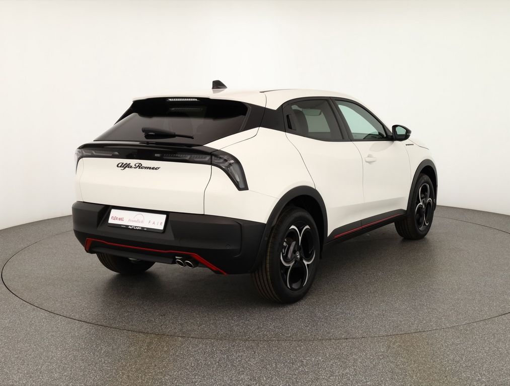 Alfa Romeo Junior 2025