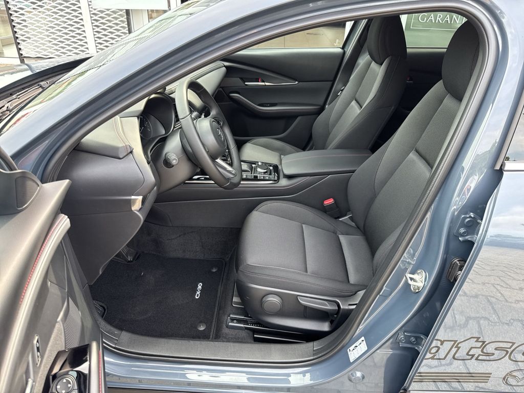 Mazda CX-30 2025