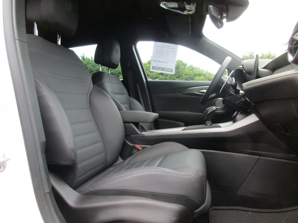 Alfa Romeo Tonale 2024