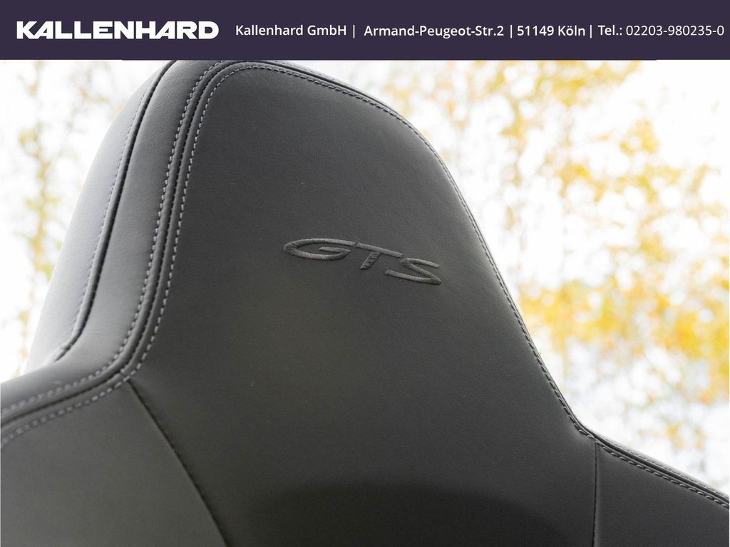 Porsche 992 2024
