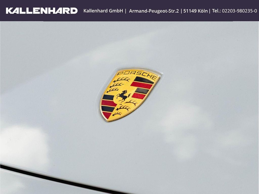 Porsche 992 2024