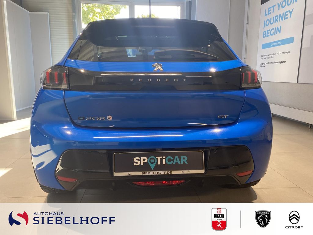 Peugeot 208 2021