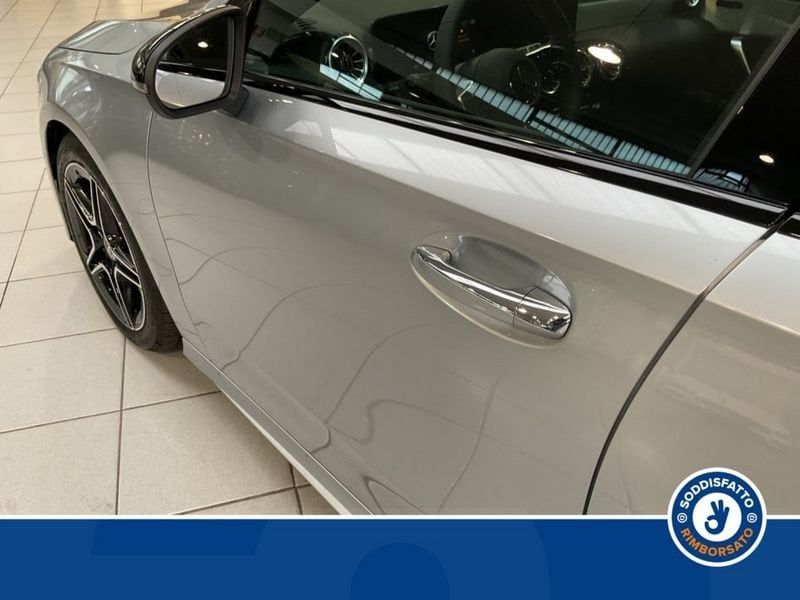 Mercedes-Benz A 180 2025