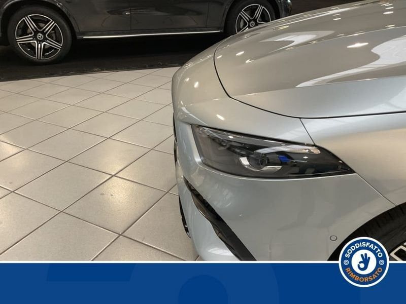 Mercedes-Benz A 180 2025