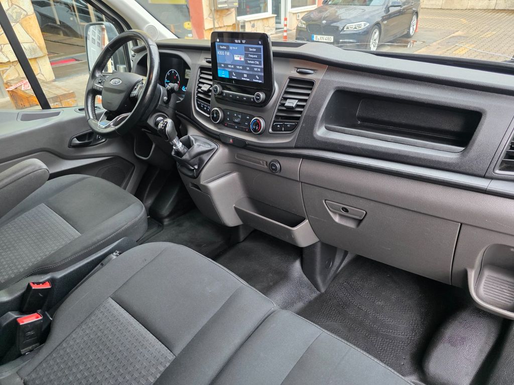 Ford Transit 2021