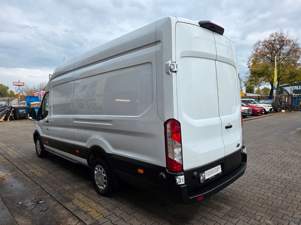 Ford Transit 2021