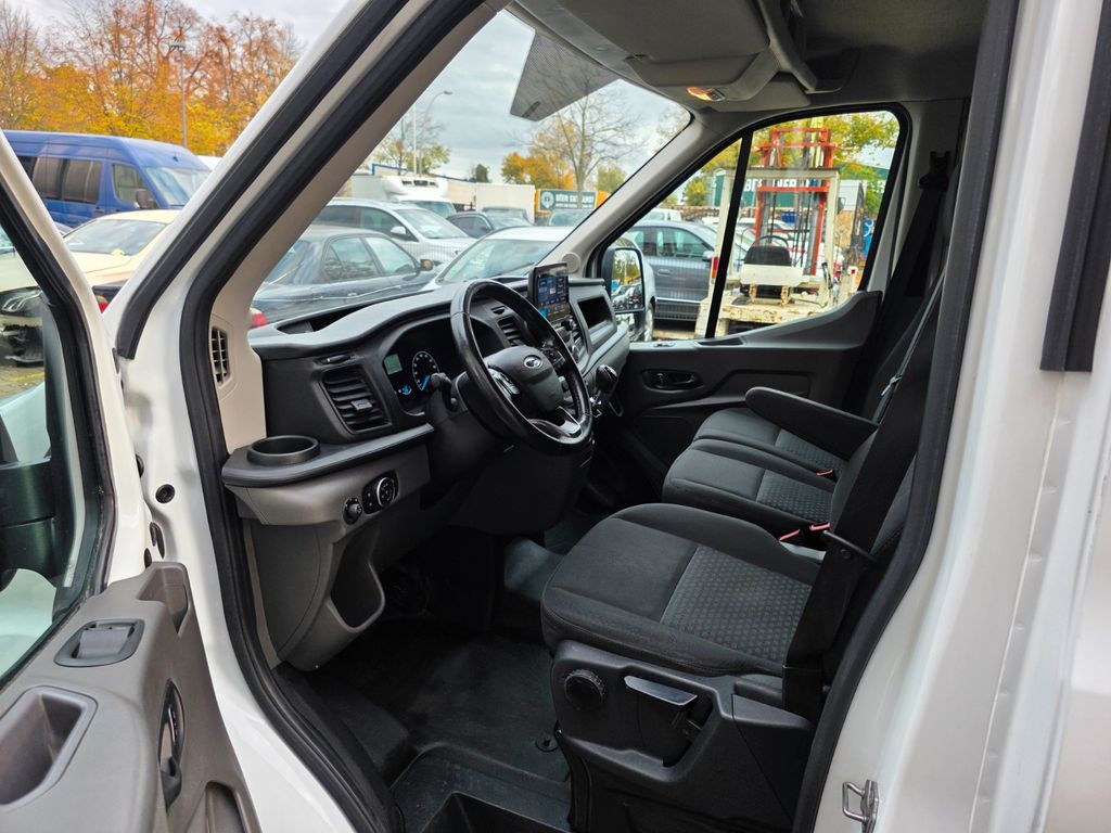 Ford Transit 2021