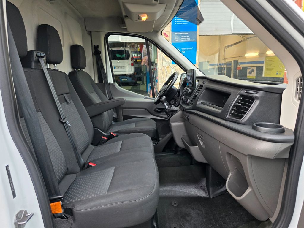 Ford Transit 2021