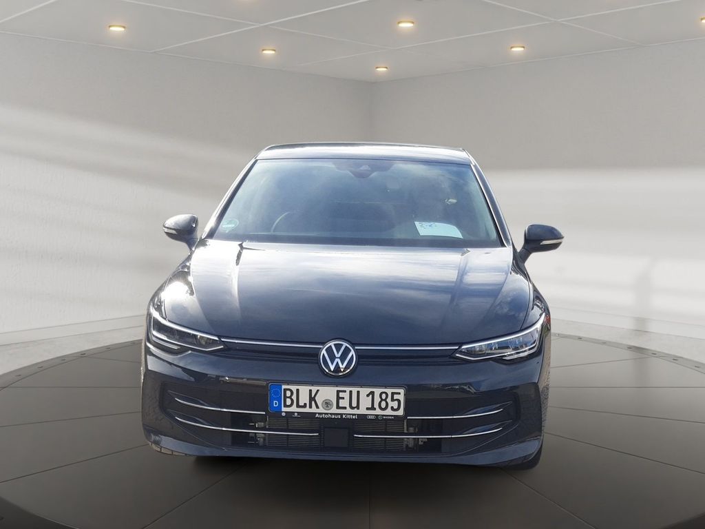 Volkswagen Golf 2025