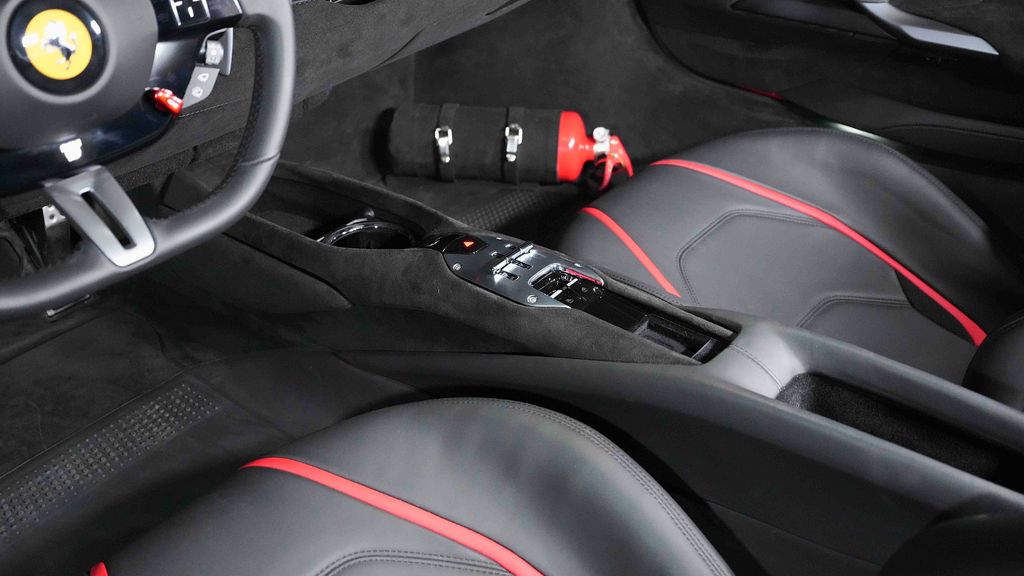 Ferrari 296 GTB 2023