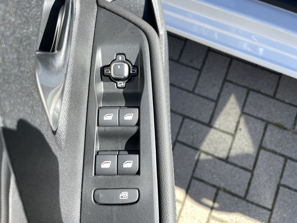 Opel Astra 2025