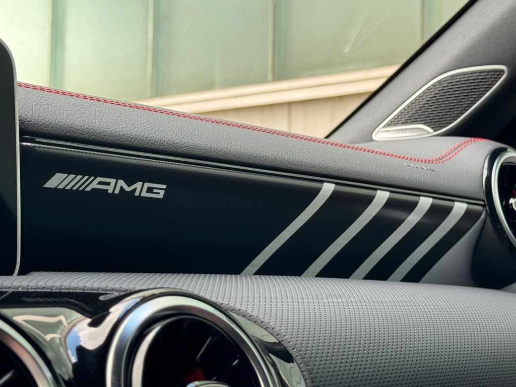 Mercedes-Benz CLA 35 AMG Shooting Brake 2020