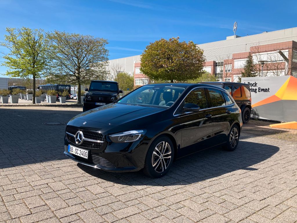 Mercedes-Benz B 180 2025