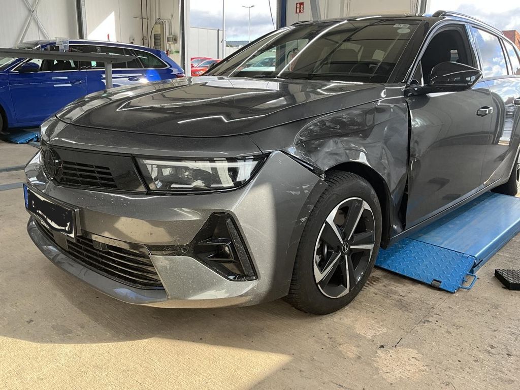 Opel Astra 2024
