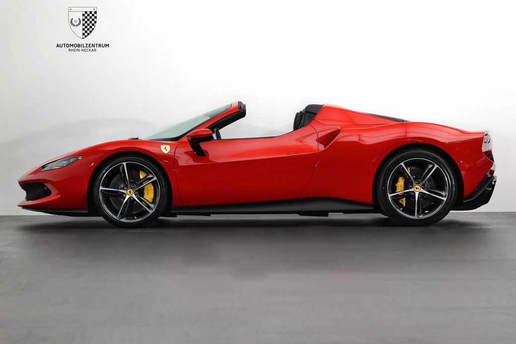 Ferrari 296 GTS 2024