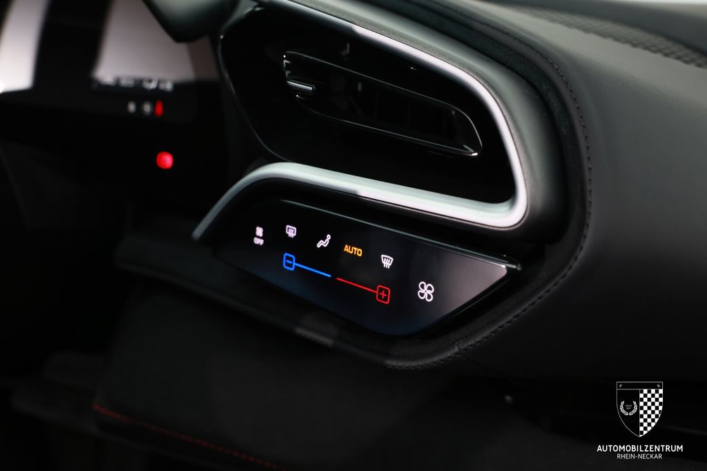 Ferrari 296 GTS 2024