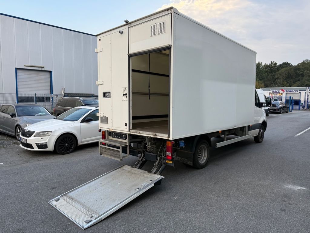 Mercedes-Benz Sprinter 2021