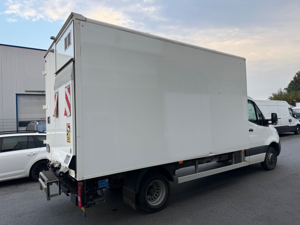 Mercedes-Benz Sprinter 2021