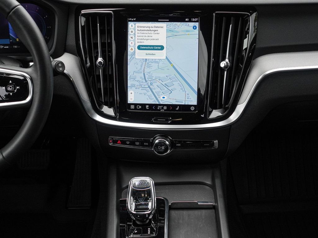 Volvo V60 Cross Country 2023